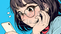 スマホでメールを読みながら唇を噛んでいる神経質な女性。表情には不安が漂っている。 | 2595694-8108