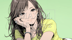 頬杖をついて微笑んでいる若い女性