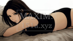 下着姿で横になっている女性