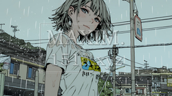 夏の急な雨でびしょ濡れの若い女性