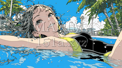 海で泳いでいる若い女性 | 4827789-10281