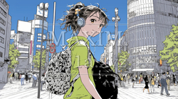 夏の日差しの中、都会を歩く若い女性