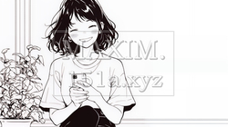 楽しそうにスマホ画面を眺めている若い女性（シンプルな色使い） | 4960461-14953
