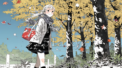 水辺の紅葉の小径を散策している若い女性｜5072042-18007