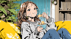 ポテトチップスをつまみながら、ひとりでビデオを観る若い女性 | 7070642-15876