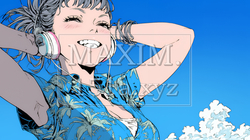 沖縄のかりゆしファッションを着て笑顔いっぱいの若い女性｜7408657-9742