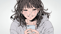 楽しそうにスマホ画面を眺めている若い女性 | 7466474-14979