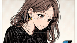 楽しそうにスマホ画面を眺めている若い女性 | 8492952-14982
