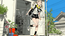 学校に遅れそうで道を急いでいる女子高生｜9470657-15087
