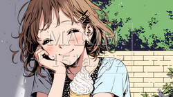 夏空の下でソフトクリーム（コーンに乗ったアイスクリーム）をたべる若い女性｜