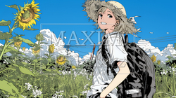 真夏の青空のもと、ヒマワリ畑を散策している若い女性｜9782151-9058