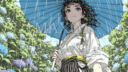 あじさいの小径を和服で歩く若い女性