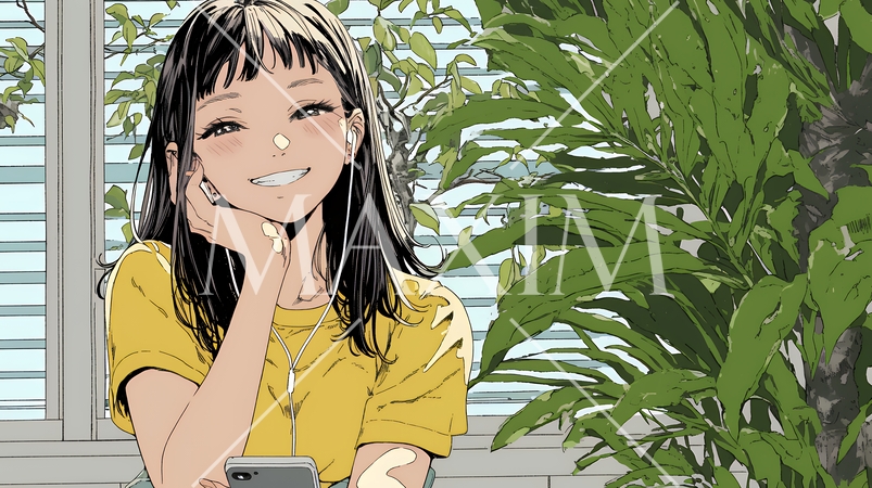 嬉しそうな表情でスマホを使っている女性