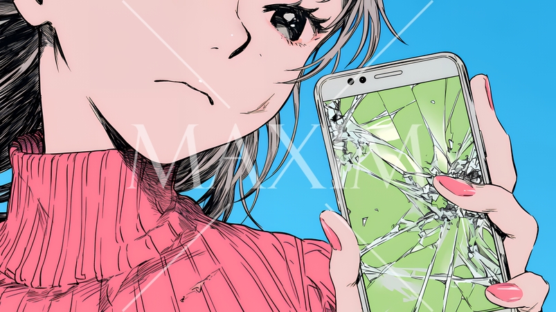 画面が激しく割れているスマートフォンを手にしているいる若い女性