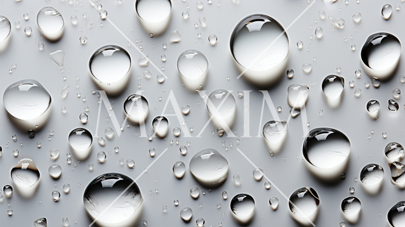 白い板の上にある水滴