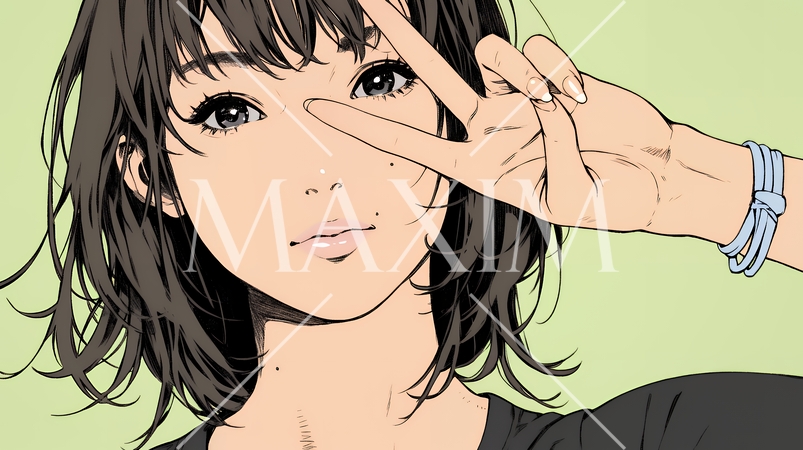 笑顔でピースサインを見せる若い女性