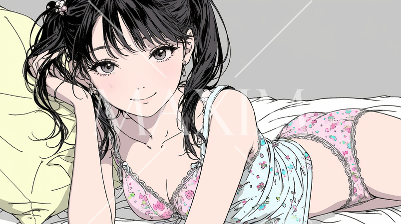 自宅で下着姿でくつろいでいる若い女性