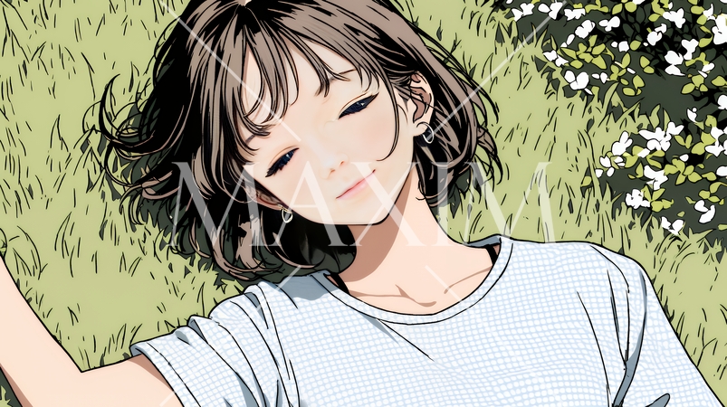 心地よさそうに地面に身を横たえる若い女性