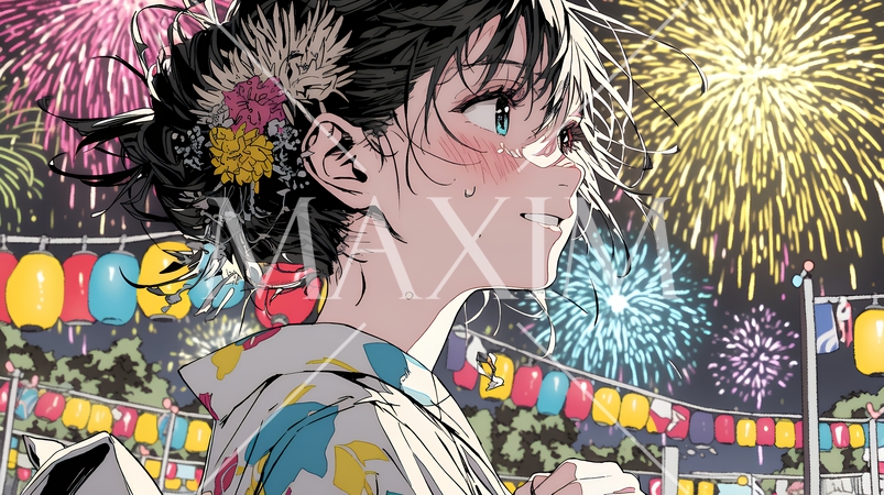 打ち上げ花火を見ている浴衣を着た若い女性