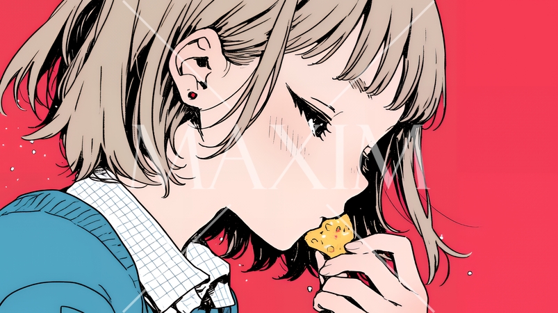 事をしている若い女性：せんべいをかじっている若い女性