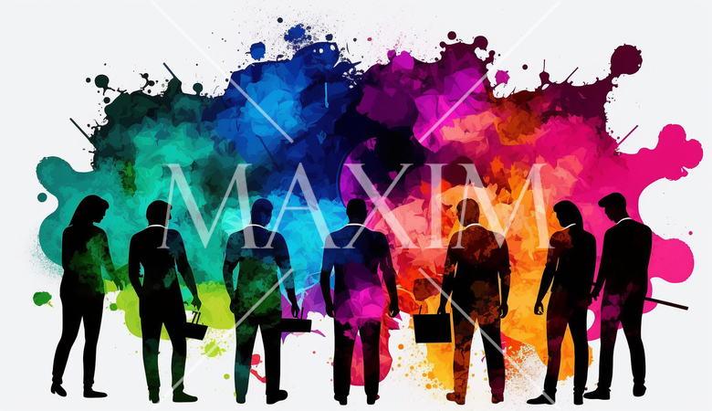 チームワーク：チームが協力してビジネスのプロジェクトに取り組む場面。