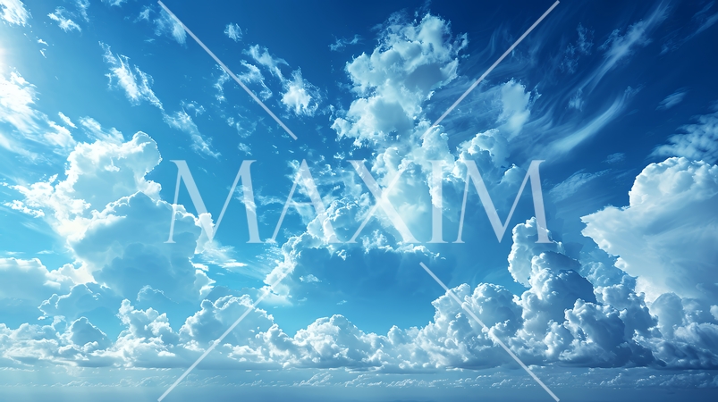 藍色の空と柔らかい積雲