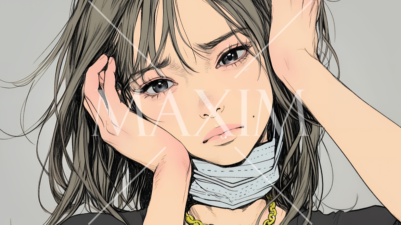 歯痛で頬を押さえている女性