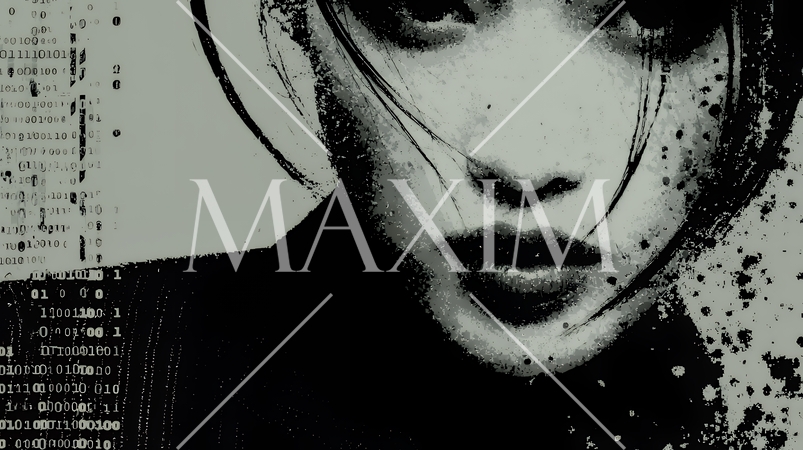 デジタルデータと日本人ビジネスウーマン｜AI・IT時代のテクノロジーイメージ（バイナリーコード）