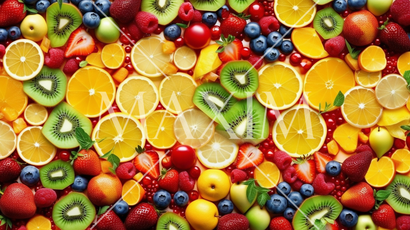 フルーツモザイクの背景: 色鮮やかなフルーツで作ったモザイク状配置が彩り豊か。